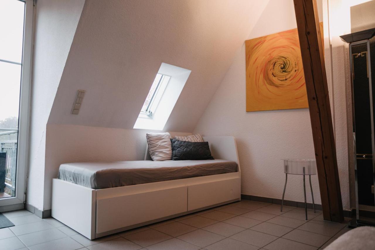 Eigenes Maisonettehaus In Idyllischer Lage Mit Balkon, Nahe Messe, 24H Self-Check In, Gratis Parken Schwabach Buitenkant foto