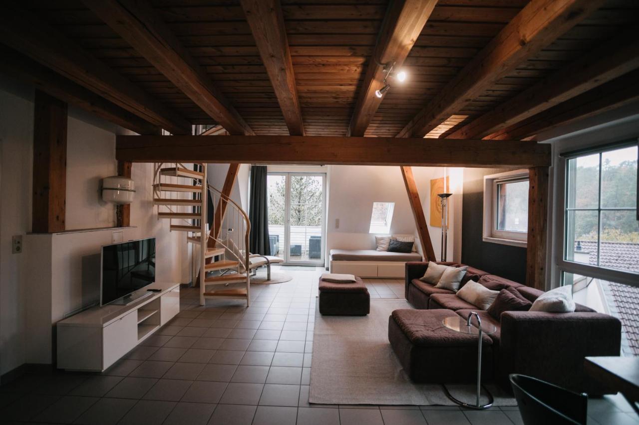 Eigenes Maisonettehaus In Idyllischer Lage Mit Balkon, Nahe Messe, 24H Self-Check In, Gratis Parken Schwabach Buitenkant foto