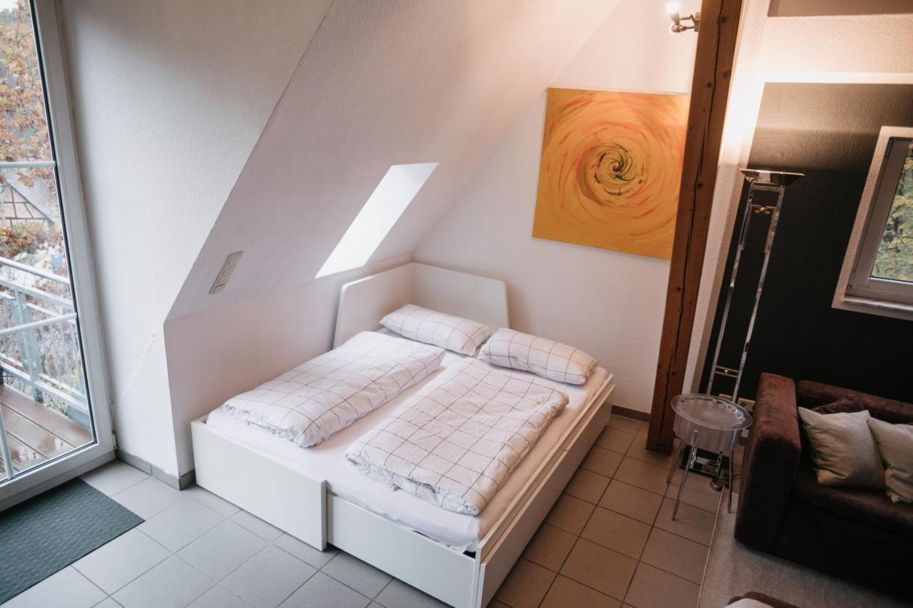 Eigenes Maisonettehaus In Idyllischer Lage Mit Balkon, Nahe Messe, 24H Self-Check In, Gratis Parken Schwabach Buitenkant foto