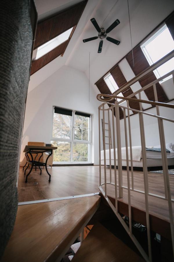 Eigenes Maisonettehaus In Idyllischer Lage Mit Balkon, Nahe Messe, 24H Self-Check In, Gratis Parken Schwabach Buitenkant foto