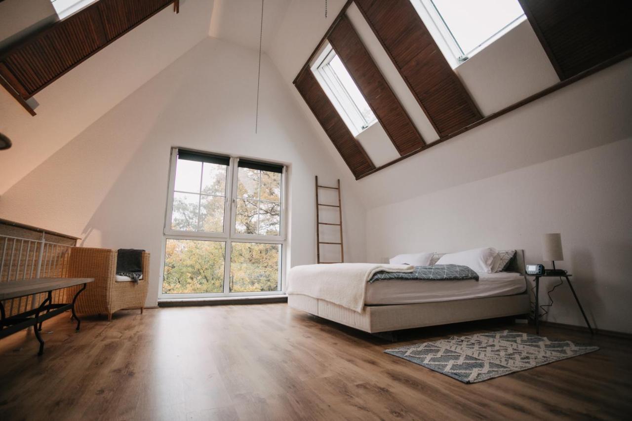 Eigenes Maisonettehaus In Idyllischer Lage Mit Balkon, Nahe Messe, 24H Self-Check In, Gratis Parken Schwabach Buitenkant foto