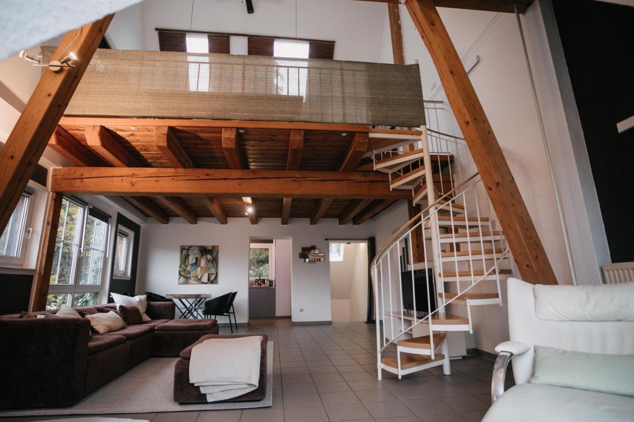 Eigenes Maisonettehaus In Idyllischer Lage Mit Balkon, Nahe Messe, 24H Self-Check In, Gratis Parken Schwabach Buitenkant foto