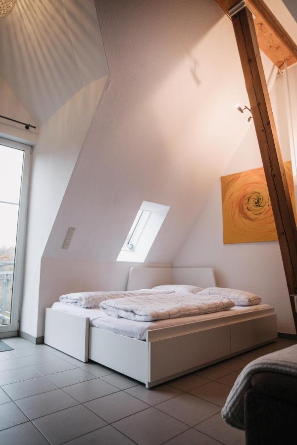 Eigenes Maisonettehaus In Idyllischer Lage Mit Balkon, Nahe Messe, 24H Self-Check In, Gratis Parken Schwabach Buitenkant foto