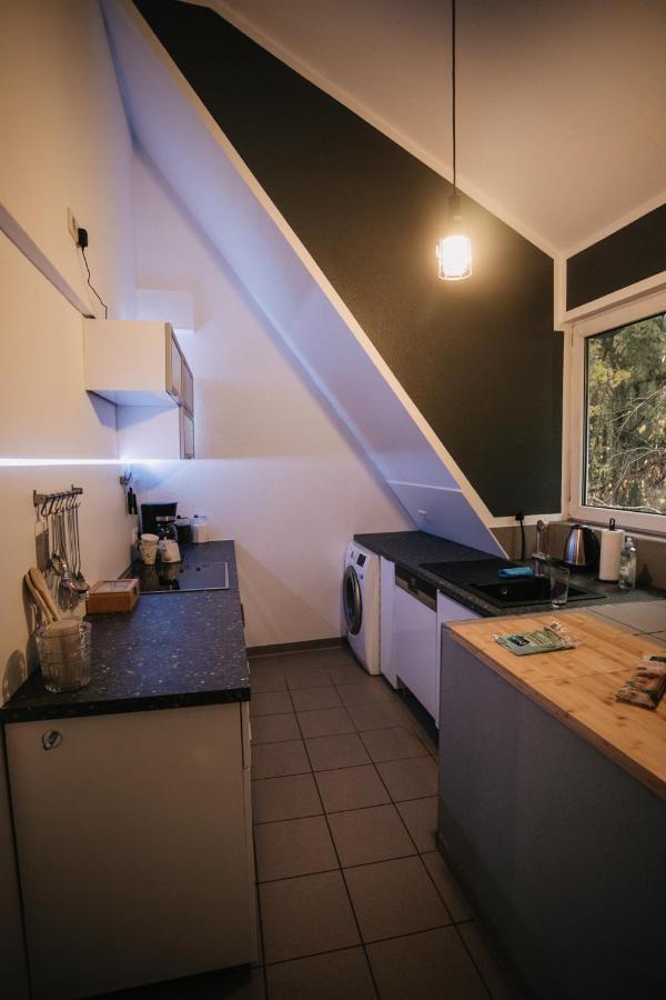 Eigenes Maisonettehaus In Idyllischer Lage Mit Balkon, Nahe Messe, 24H Self-Check In, Gratis Parken Schwabach Buitenkant foto