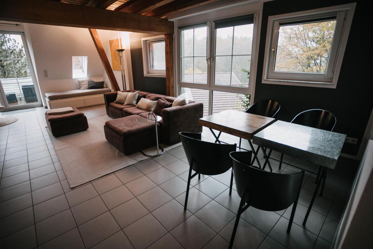 Eigenes Maisonettehaus In Idyllischer Lage Mit Balkon, Nahe Messe, 24H Self-Check In, Gratis Parken Schwabach Buitenkant foto