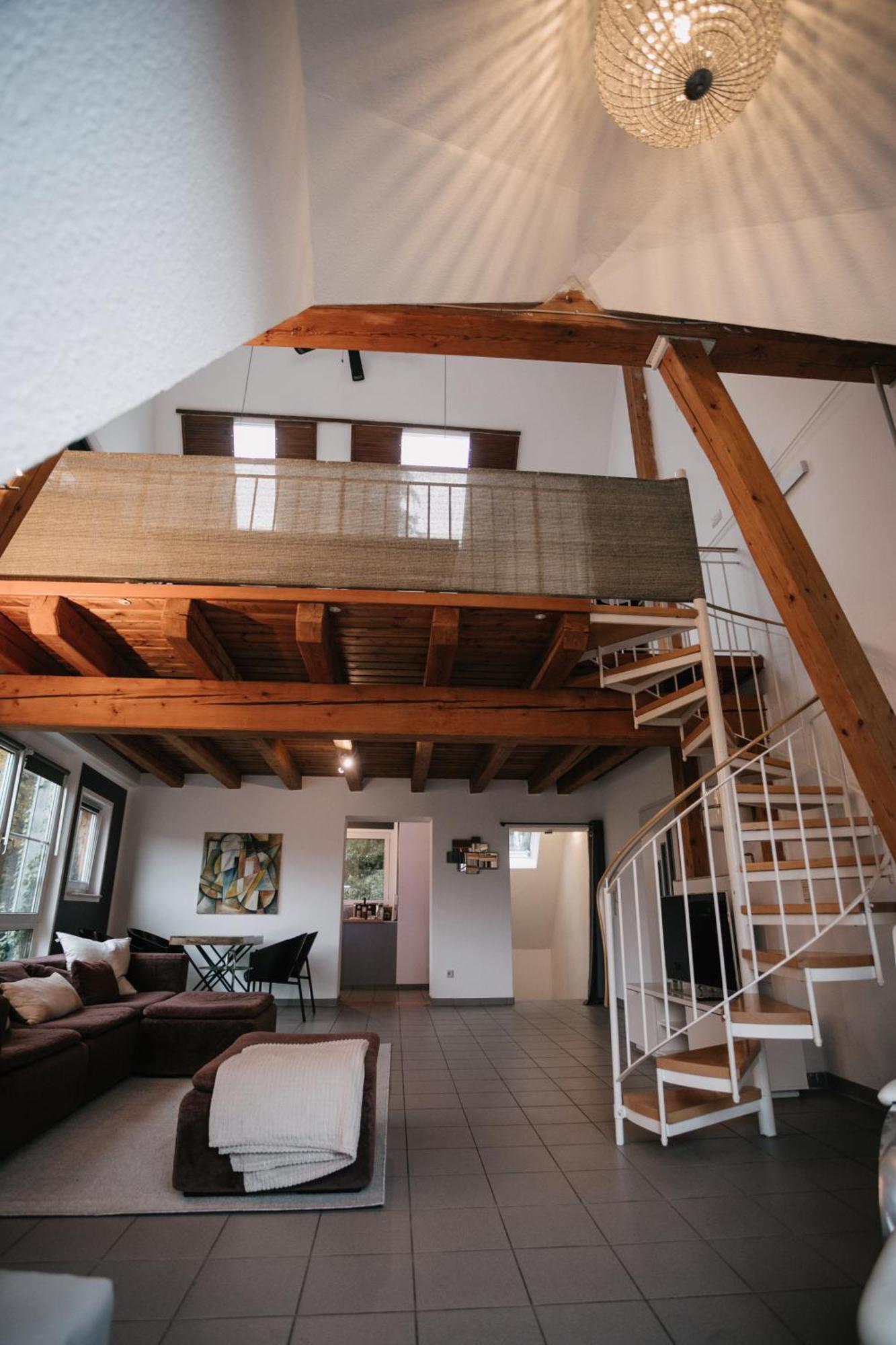 Eigenes Maisonettehaus In Idyllischer Lage Mit Balkon, Nahe Messe, 24H Self-Check In, Gratis Parken Schwabach Buitenkant foto