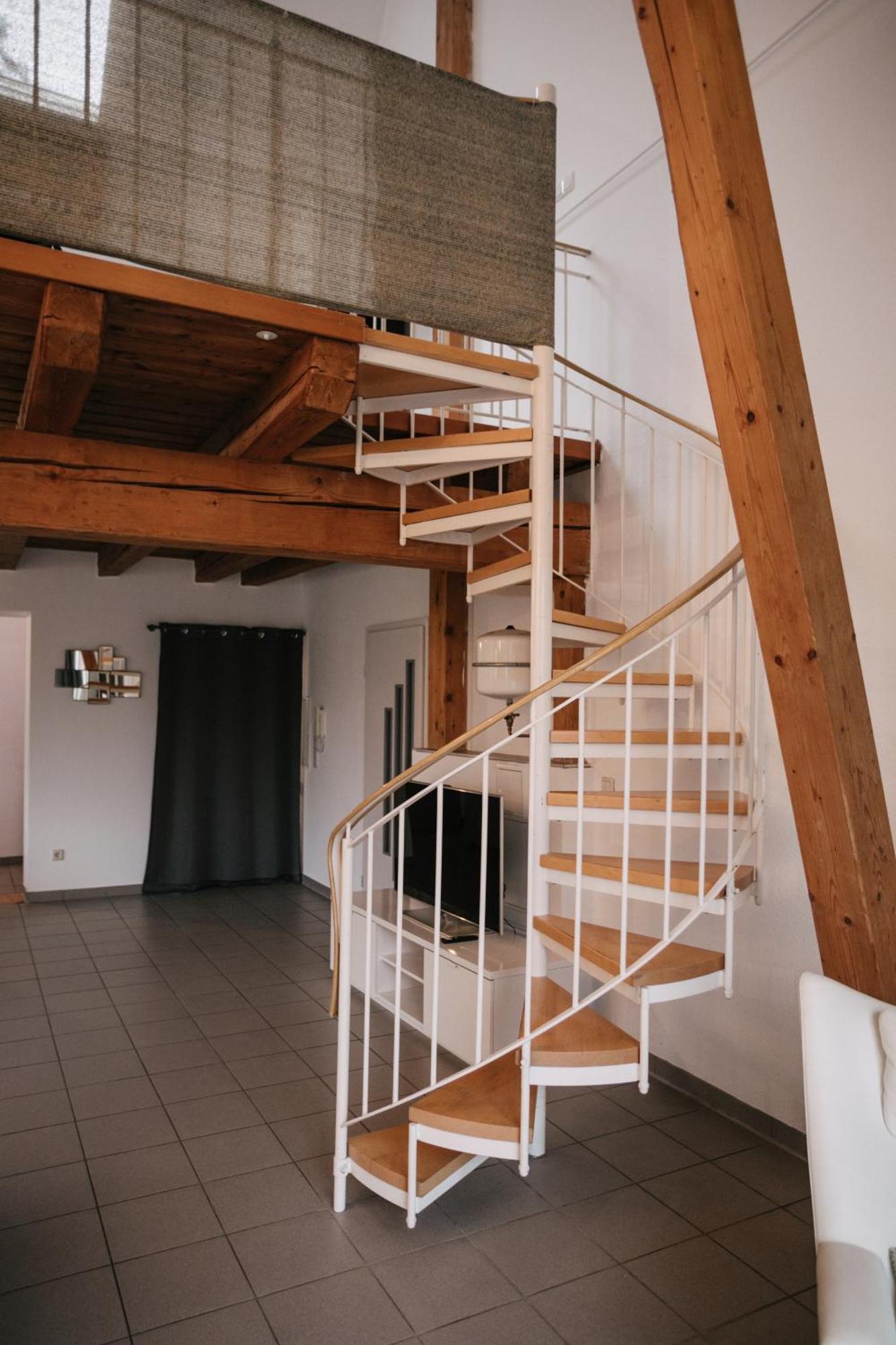 Eigenes Maisonettehaus In Idyllischer Lage Mit Balkon, Nahe Messe, 24H Self-Check In, Gratis Parken Schwabach Buitenkant foto